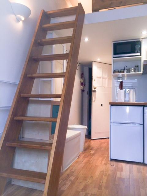 Harrington Gardens Apartment *